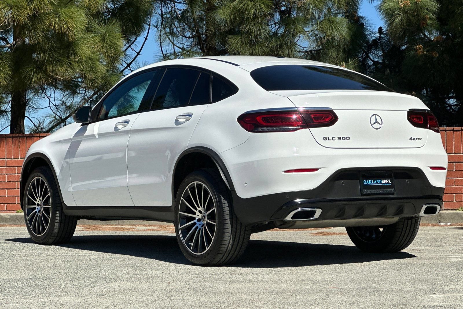 Certified 2021 Mercedes-Benz GLC 300 4MATIC Coupe image 6