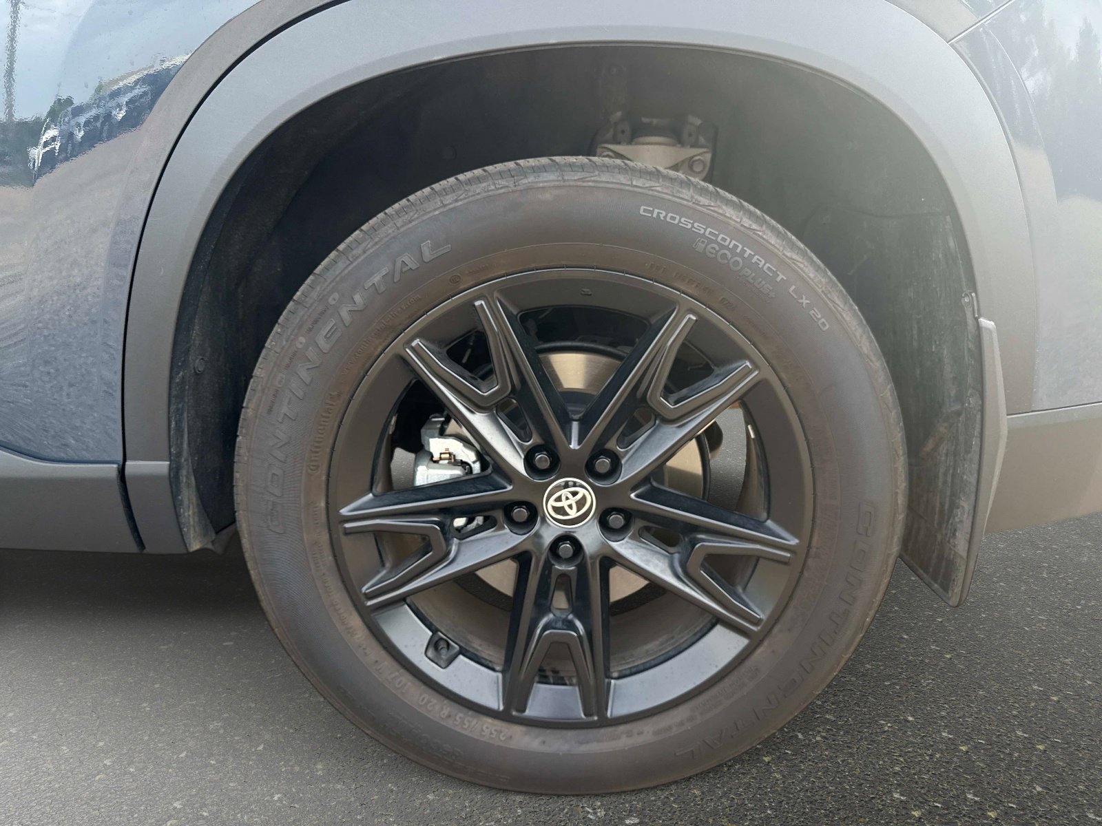 Used 2024 Toyota Grand Highlander AWD image 36