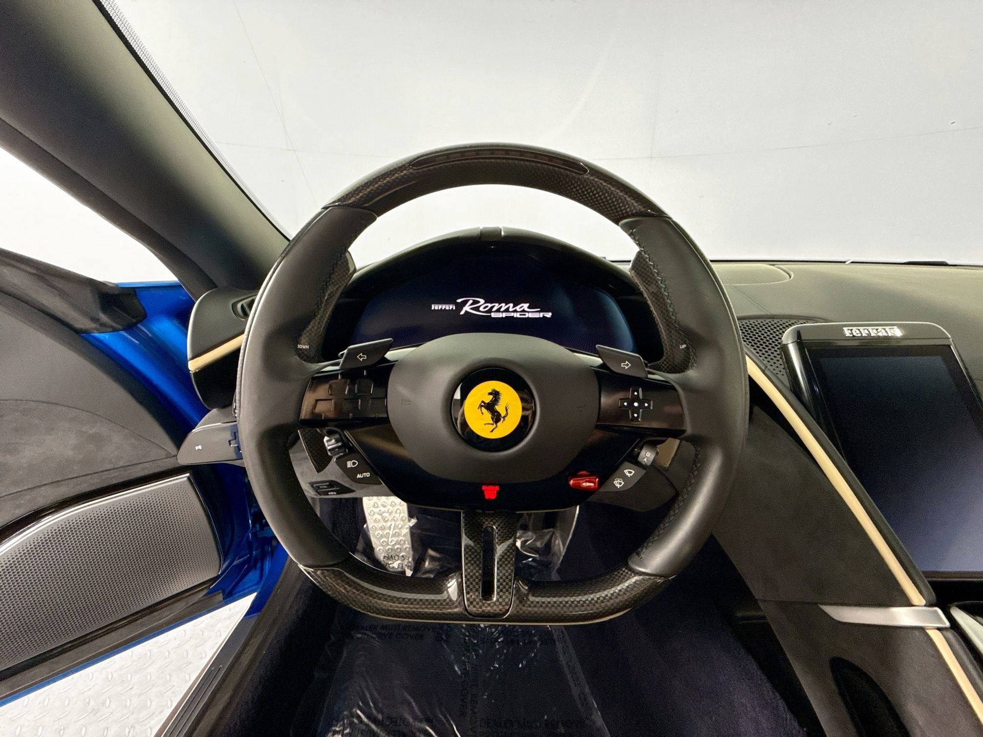 Certified 2025 Ferrari Roma Spider image 10