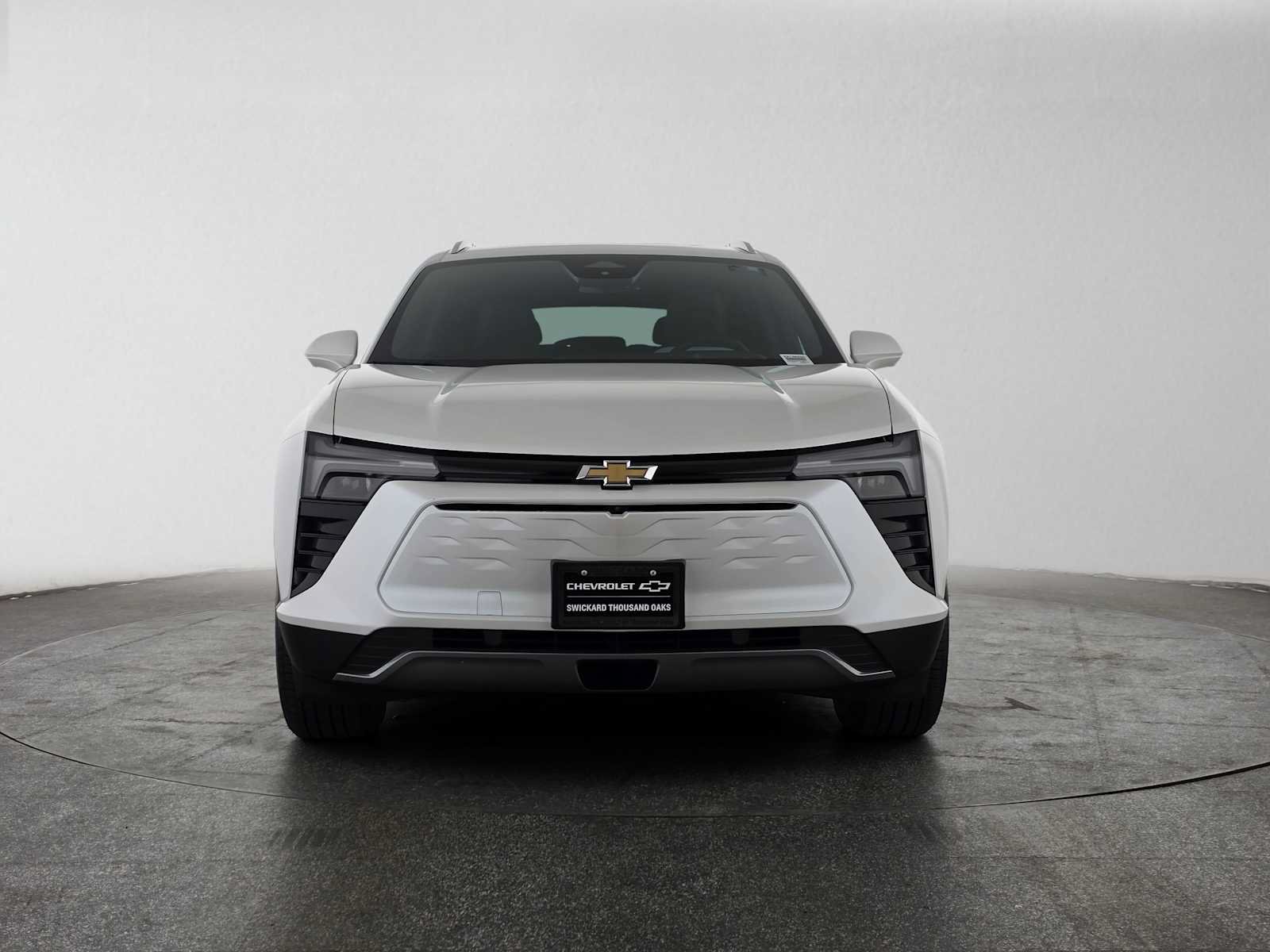 Used 2024 Chevrolet Blazer EV LT AWD/4WD image 8