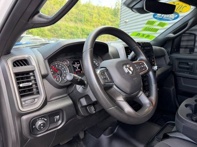 Used 2025 RAM 2500 Tradesman AWD/4WD image 17