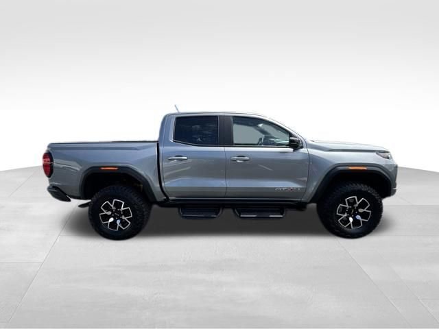 Used 2025 GMC Canyon AT4 w/ AT4X Package AWD/4WD image 8