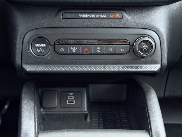 Used 2025 Ford Bronco Sport Outer Banks w/ Outer Banks Tech Package+ AWD/4WD image 39