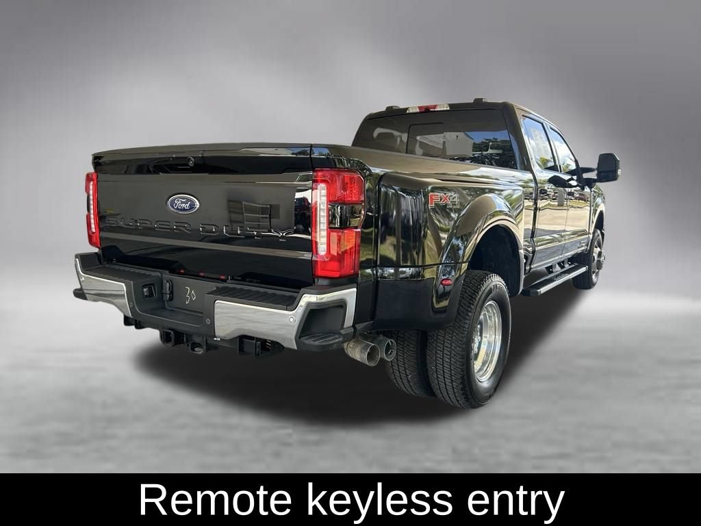 Used 2026 Ford F350 Lariat AWD/4WD image 3