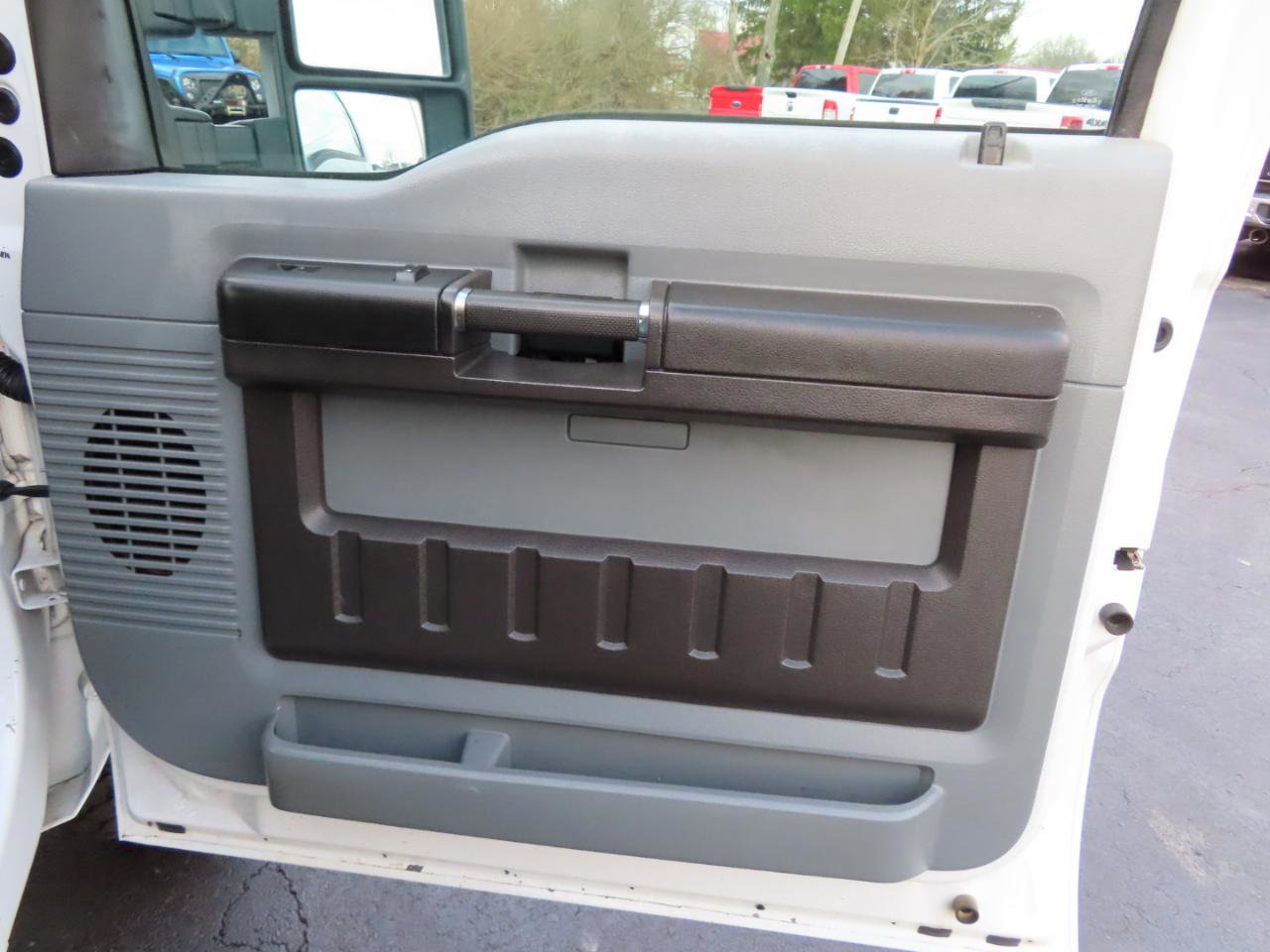 Used 2011 Ford F250 XL w/ PWR Equipment Group image 48