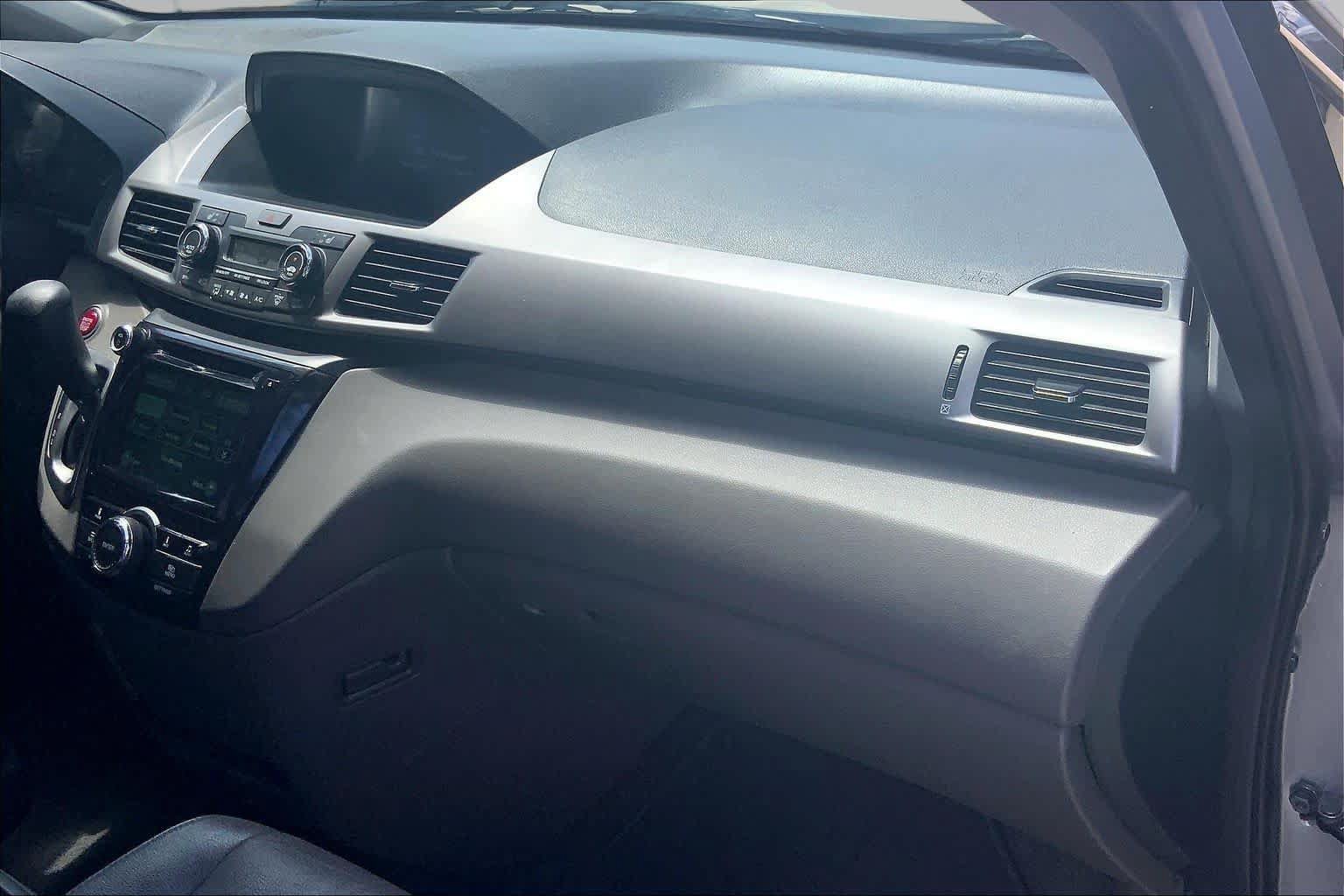 Used 2017 Honda Odyssey EX-L image 19