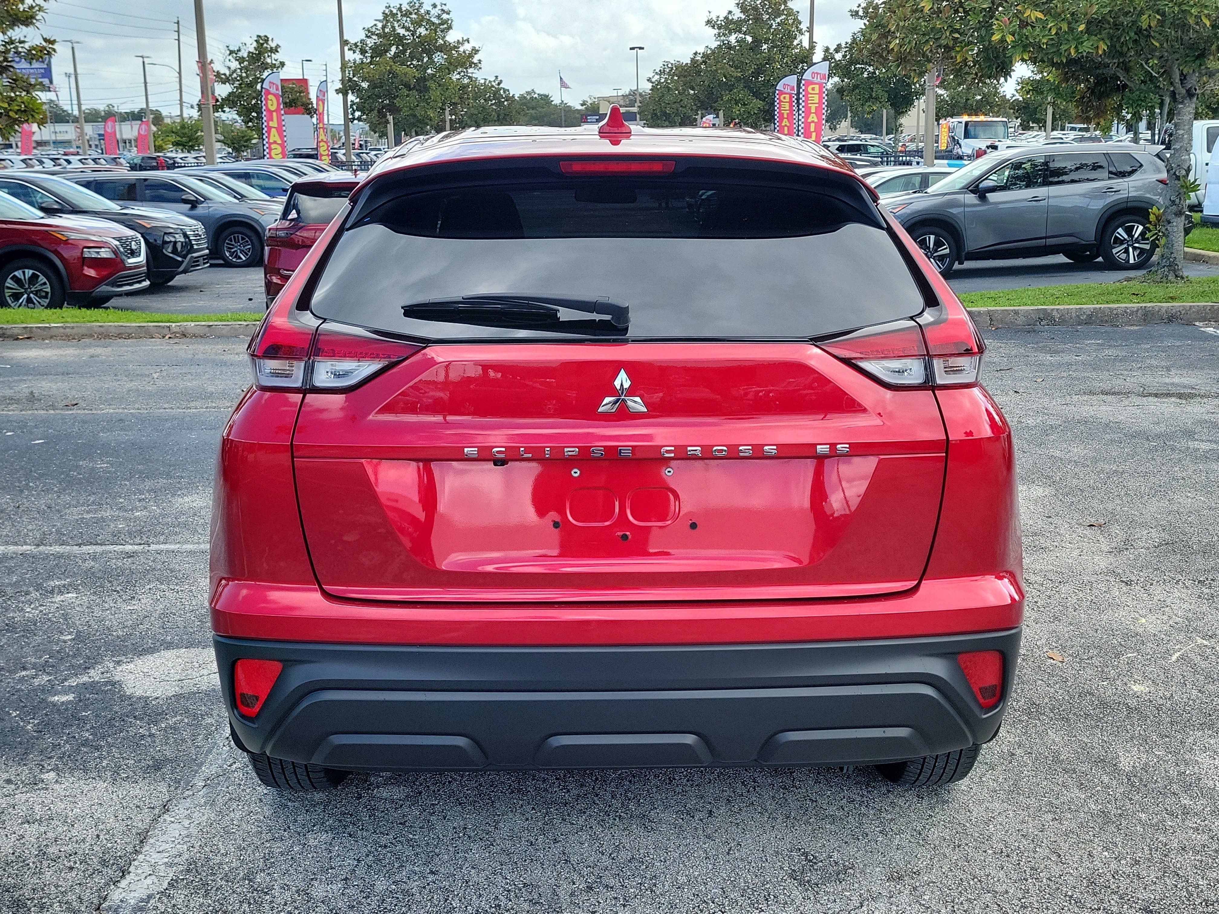 Used 2025 Mitsubishi Eclipse Cross ES AWD/4WD image 5