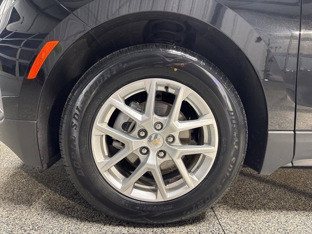 Used 2023 Chevrolet Equinox LT image 4