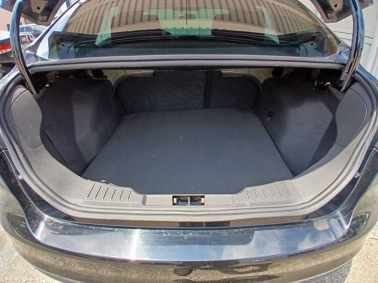 Used 2018 Ford Focus SE FWD image 20