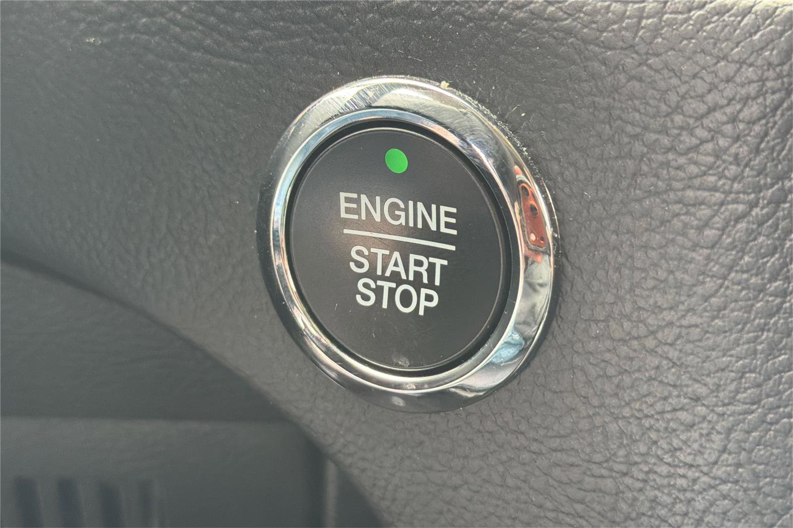 Used 2022 Ford Edge SEL w/ Convenience Package AWD/4WD image 34