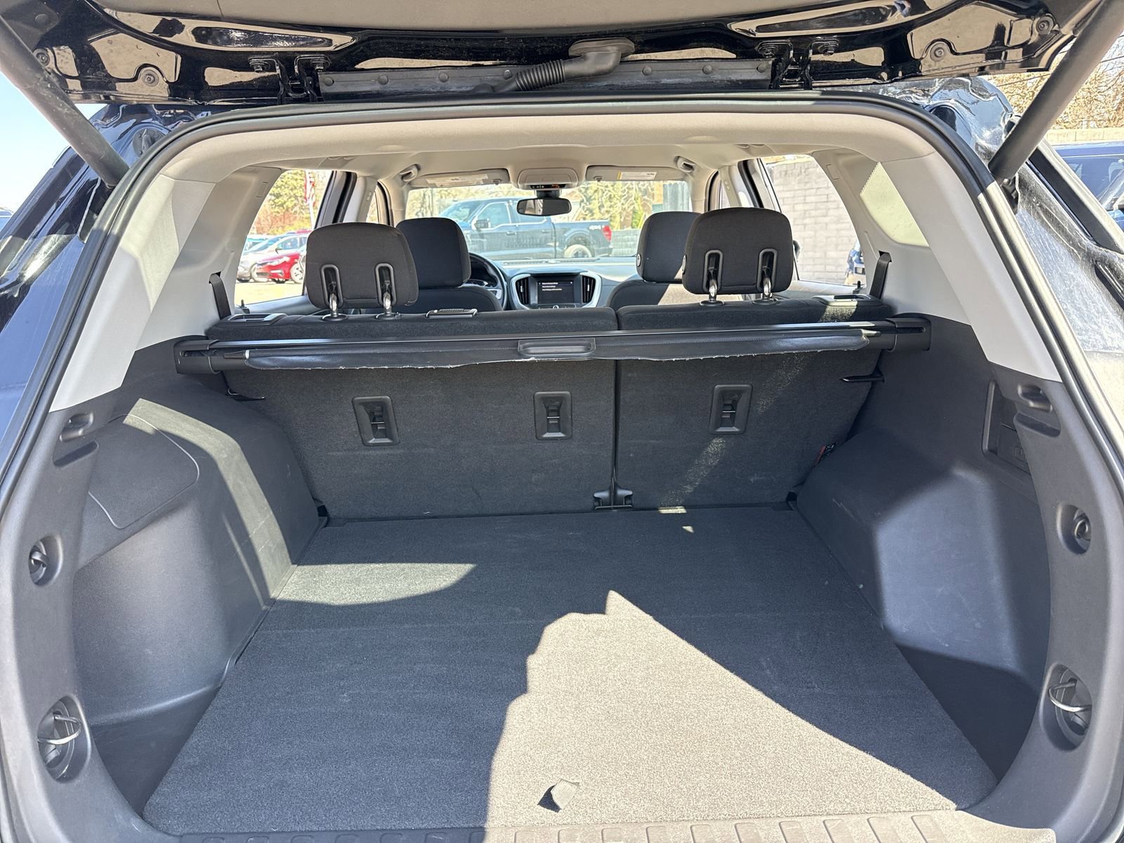 Used 2020 GMC Terrain SLE w/ Driver Convenience Package FWD image 40