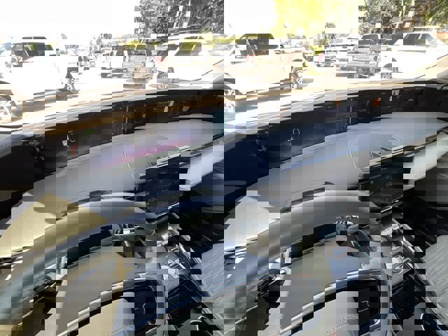 Used 2024 Lincoln Nautilus Reserve w/ Equipment Group 202A image 17