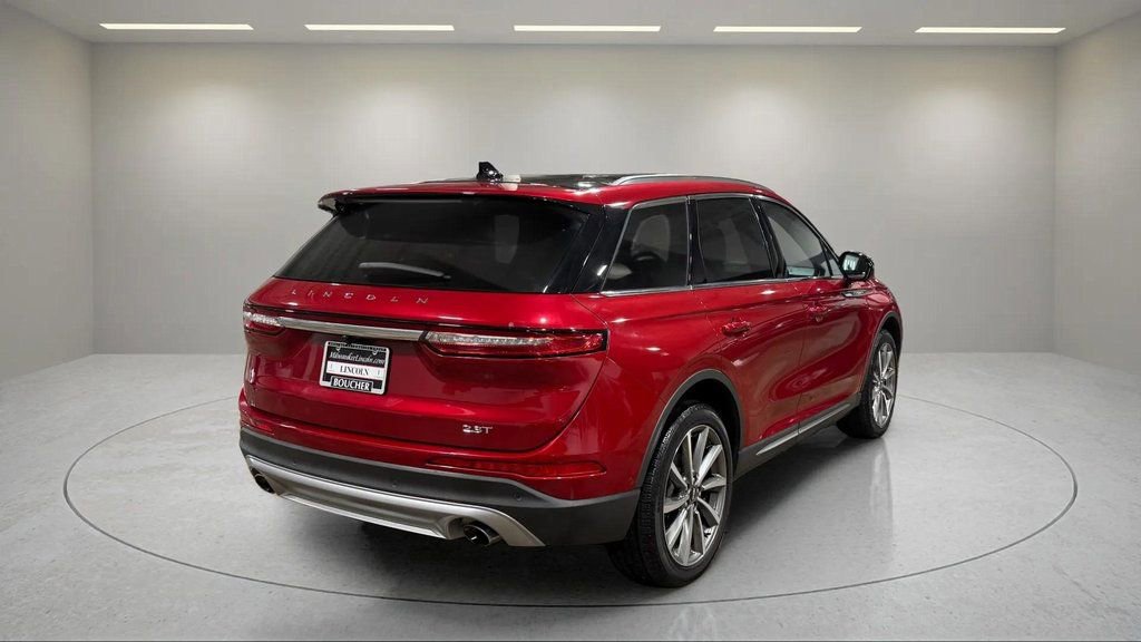 Used 2020 Lincoln Corsair Reserve w/ Equipment Group 202A image 3