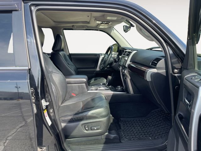 Used 2016 Toyota 4Runner Limited image 15