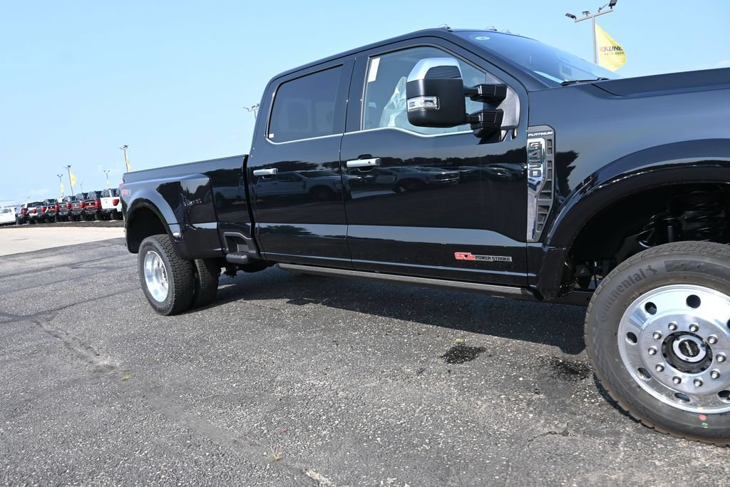 New 2026 Ford F450 Platinum w/ Platinum Plus Package AWD/4WD image 8