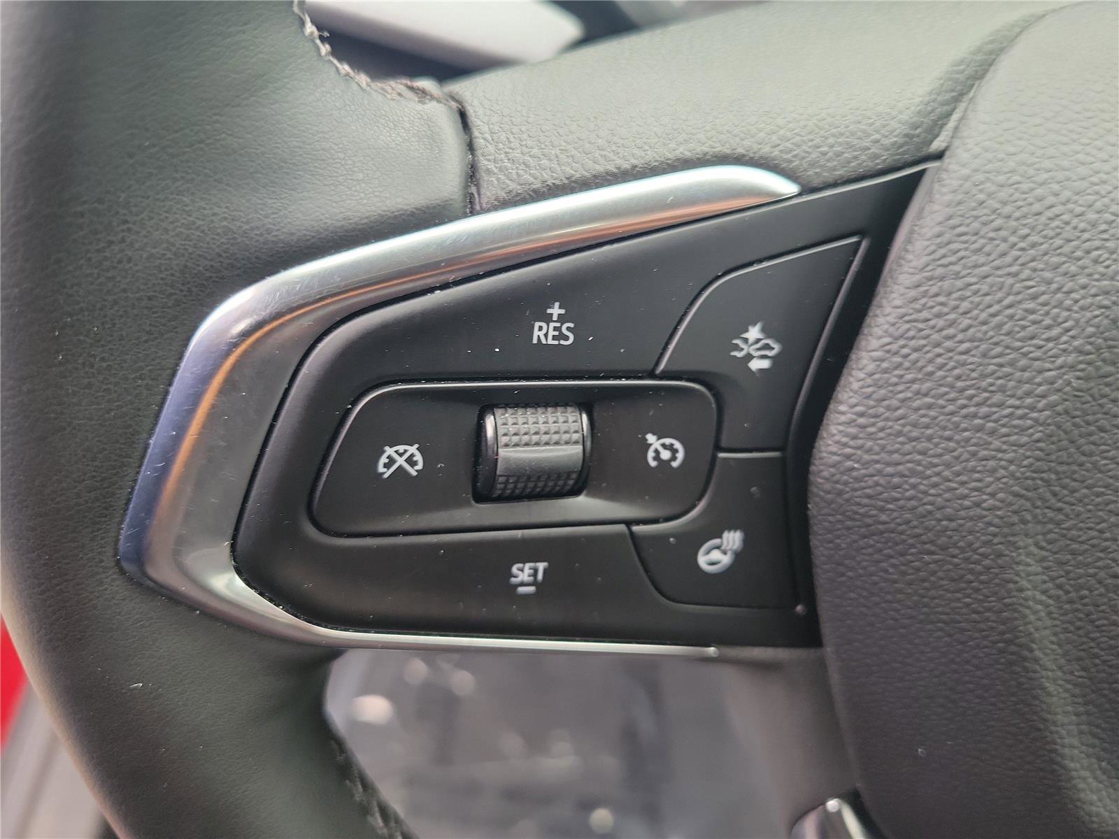 Used 2024 Chevrolet Trax LT w/ Driver Confidence Package image 23