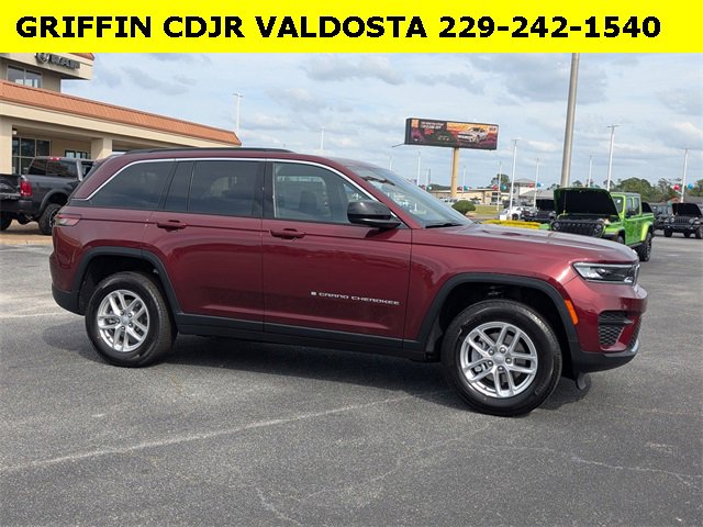 New 2025 Jeep Grand Cherokee Laredo X w/ Luxury Tech Group I