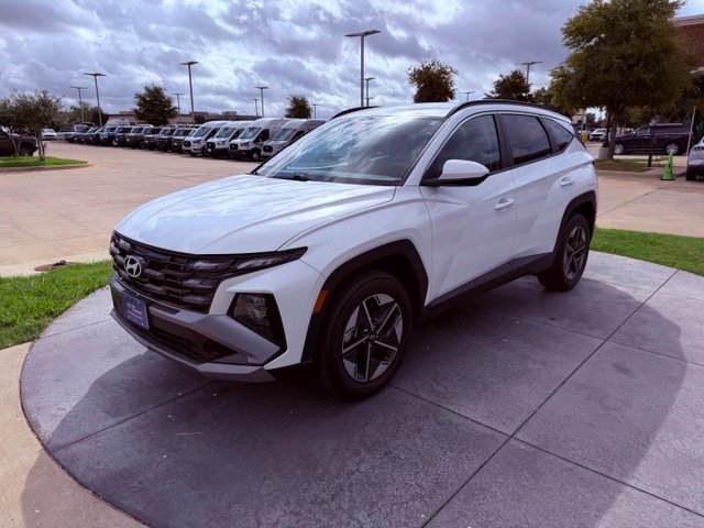Used 2025 Hyundai Tucson SEL AWD/4WD image 3