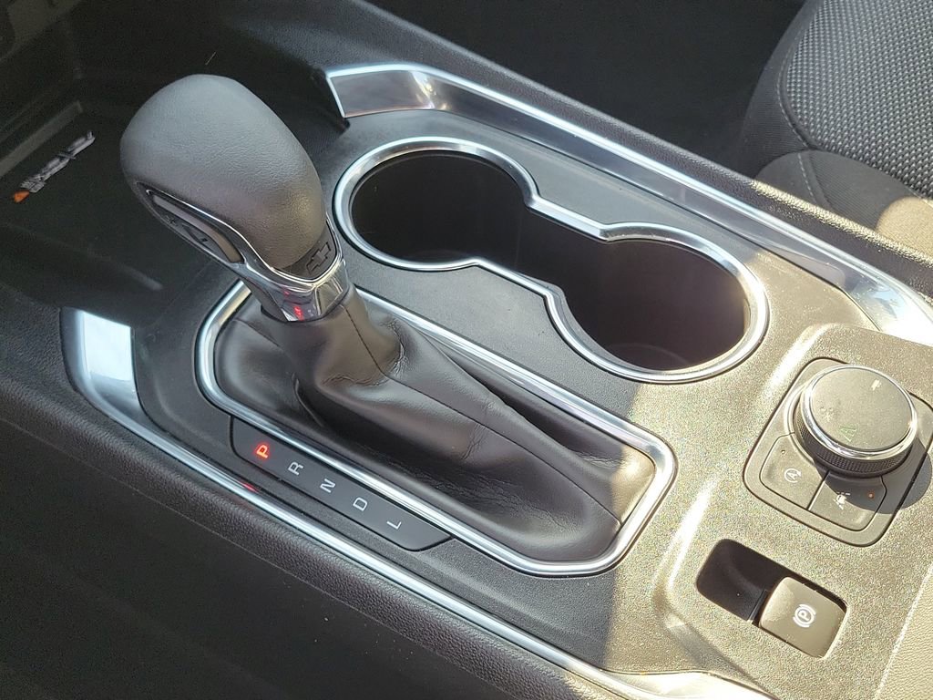 Used 2023 Chevrolet Traverse LT image 13