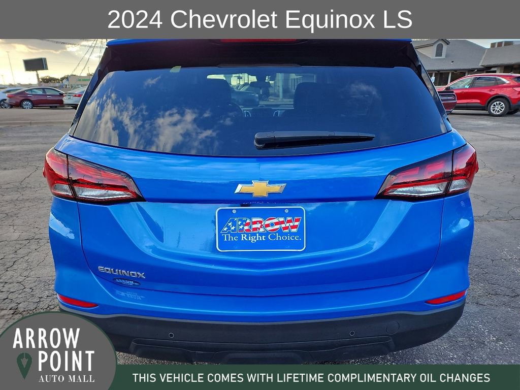 Used 2024 Chevrolet Equinox LS w/ LS Convenience Package image 10