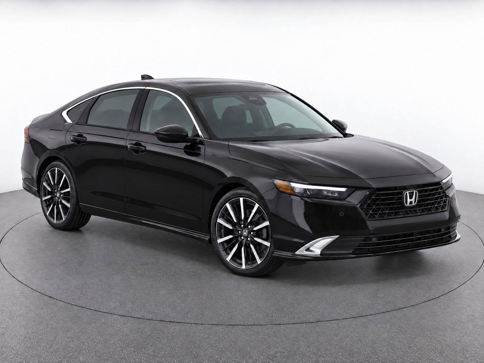 Used 2025 Honda Accord Touring image 18
