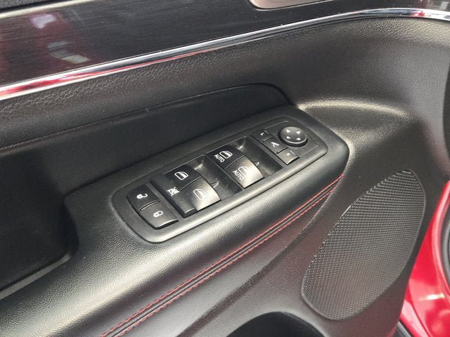 Used 2017 Jeep Grand Cherokee Trailhawk w/ Trailhawk Luxury Group AWD/4WD image 19