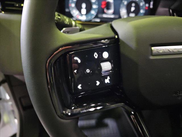 New 2026 Land Rover Range Rover Evoque S image 18