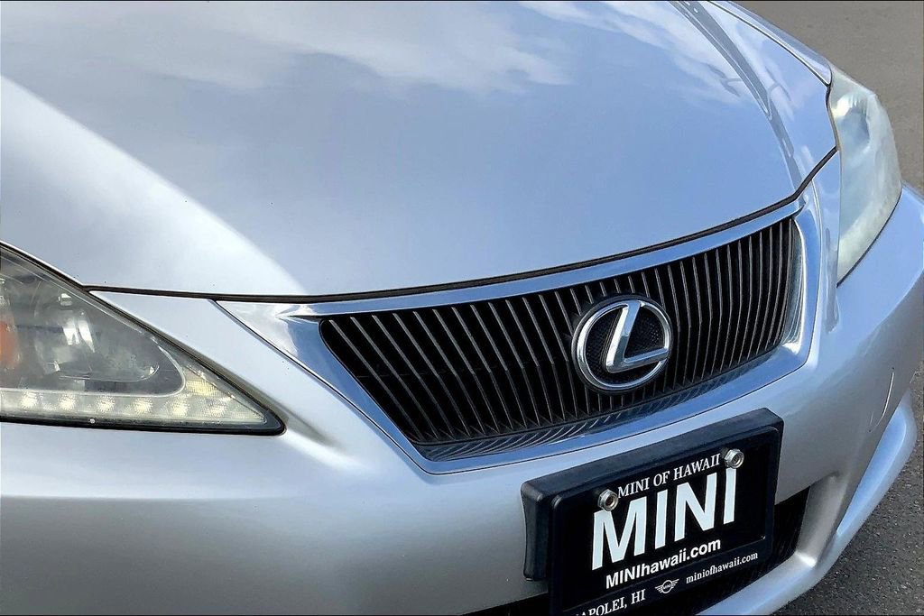 Used 2015 Lexus IS 250C image 28