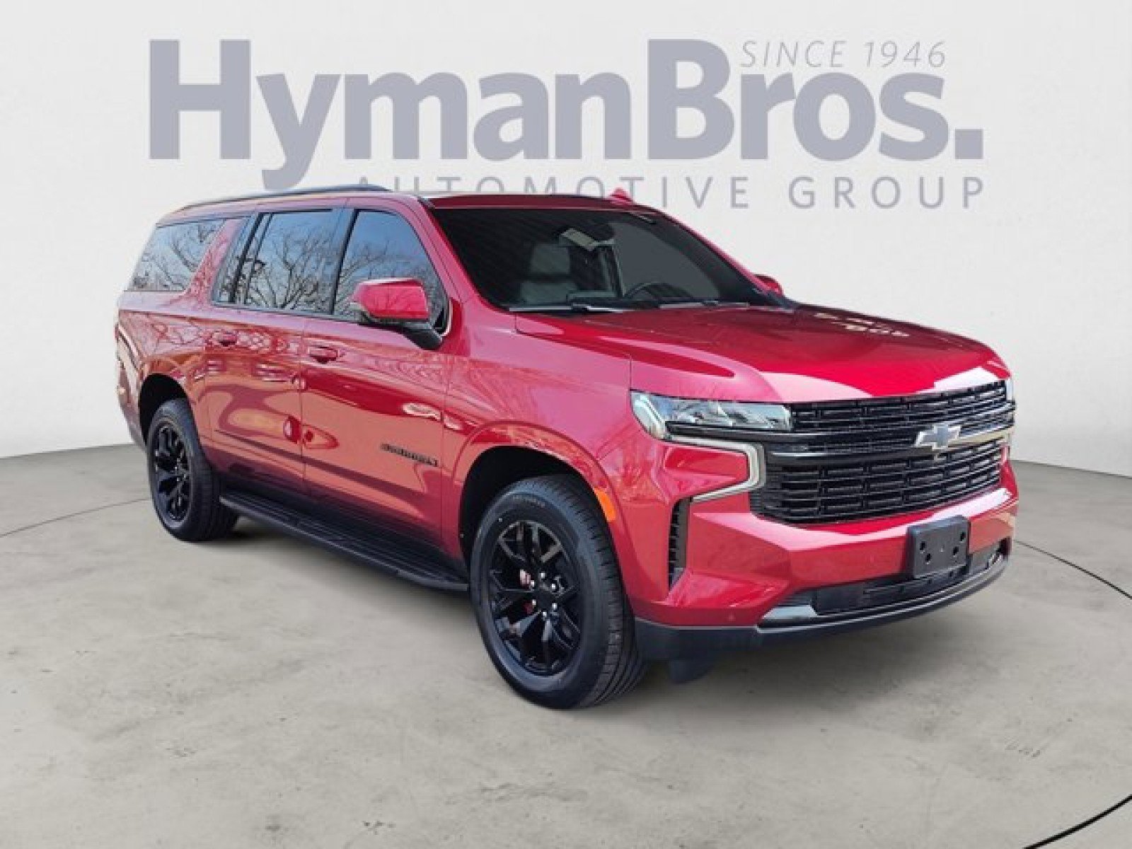 Used 2023 Chevrolet Suburban LT w/ LT Signature Package RWD image 1