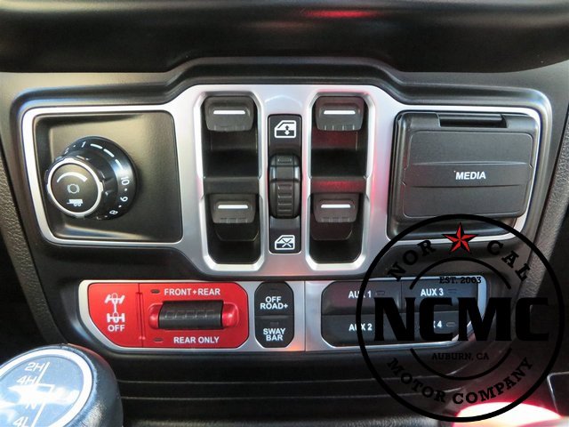 Used 2021 Jeep Gladiator Rubicon image 37