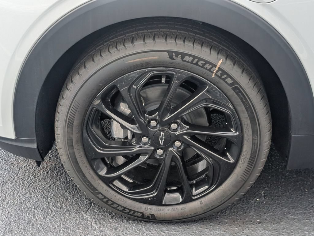 New 2027 Chevrolet Bolt RS FWD image 11