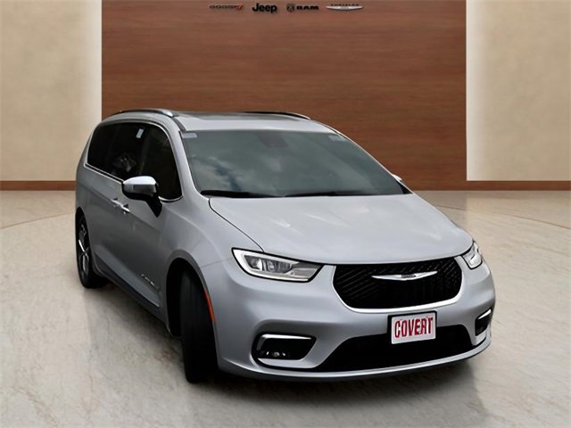 New 2026 Chrysler Pacifica Pinnacle image 7