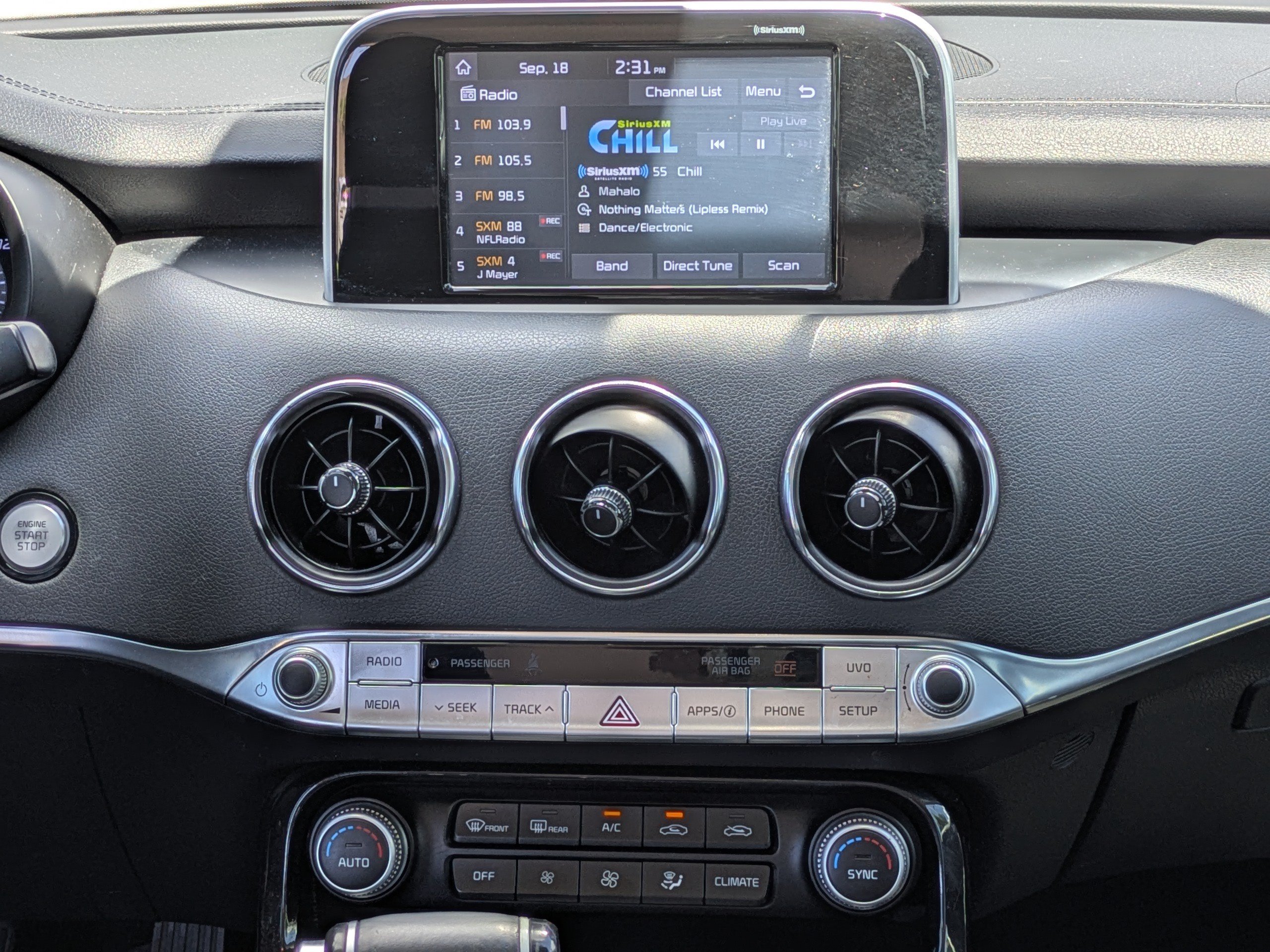 Used 2019 Kia Stinger RWD image 16