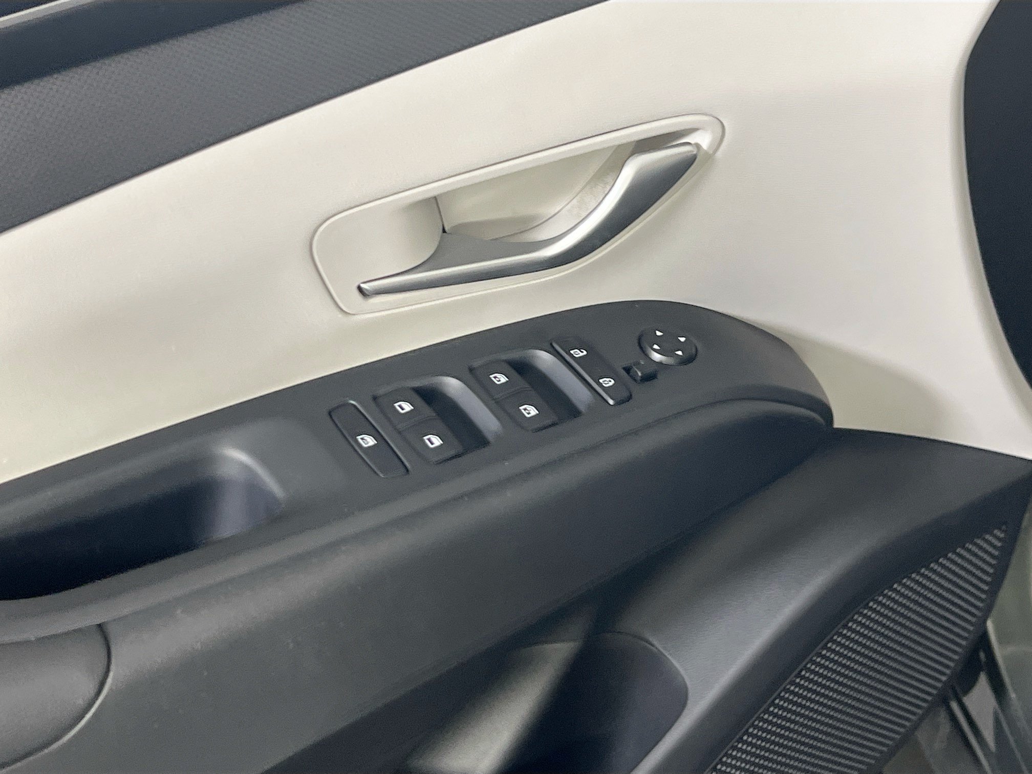 Used 2023 Hyundai Tucson SEL AWD/4WD image 17