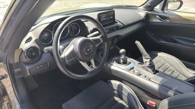 Used 2023 MAZDA MX-5 Miata Club w/ Brembo/BBS Recaro Package image 12