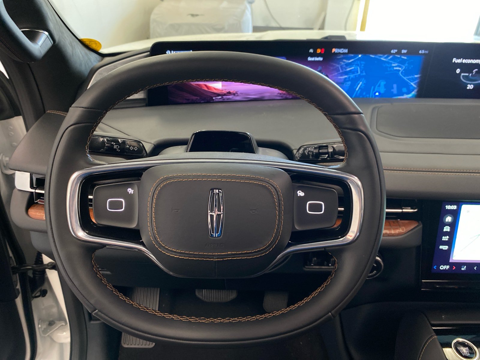New 2026 Lincoln Navigator Black Label AWD/4WD image 21
