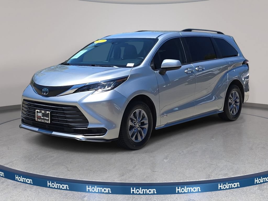 Used 2021 Toyota Sienna LE