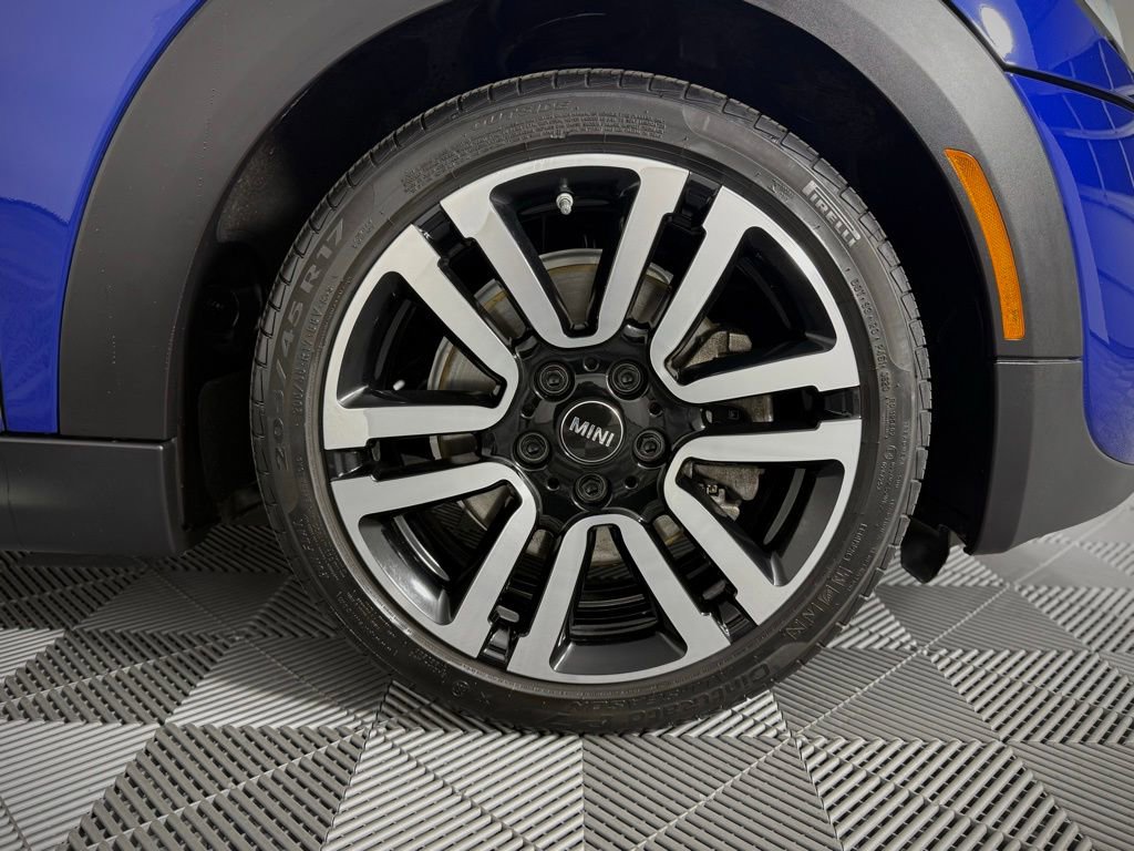 Used 2021 MINI Cooper S w/ Premium Package image 18