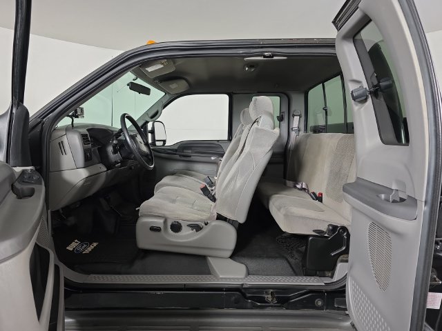 Used 2001 Ford F250 XLT AWD/4WD image 29