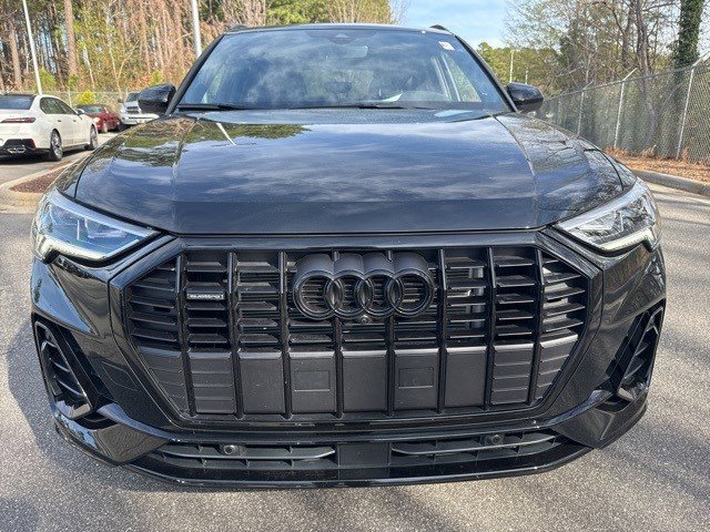 Used 2025 Audi Q3 2.0T Premium Plus w/ Premium Plus Package image 2