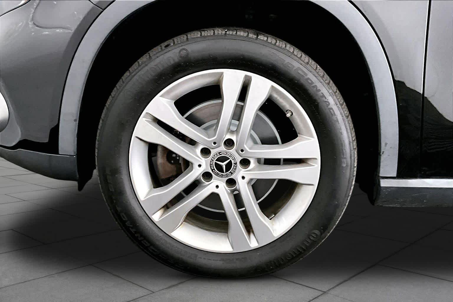 Used 2019 Mercedes-Benz GLA 250 4MATIC image 11