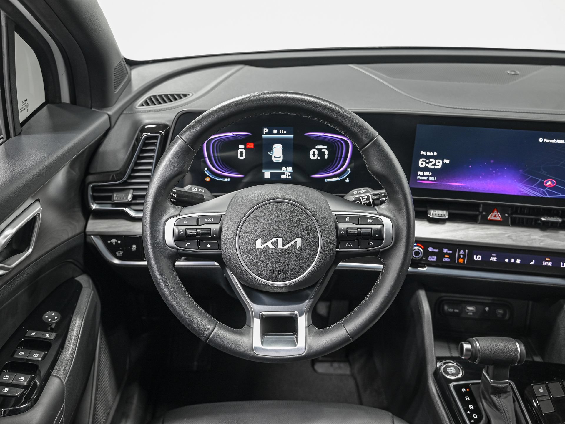 Used 2025 Kia Sportage X-Line w/ Premium Package AWD/4WD image 17