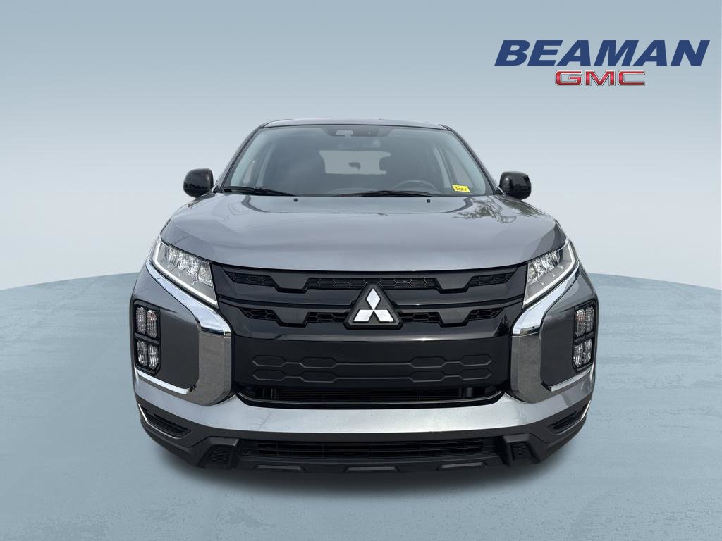 Used 2025 Mitsubishi Outlander Sport AWD image 2