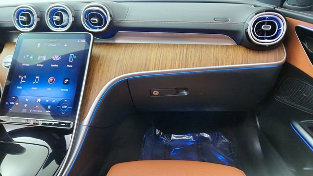 Used 2023 Mercedes-Benz C 300 Sedan image 36