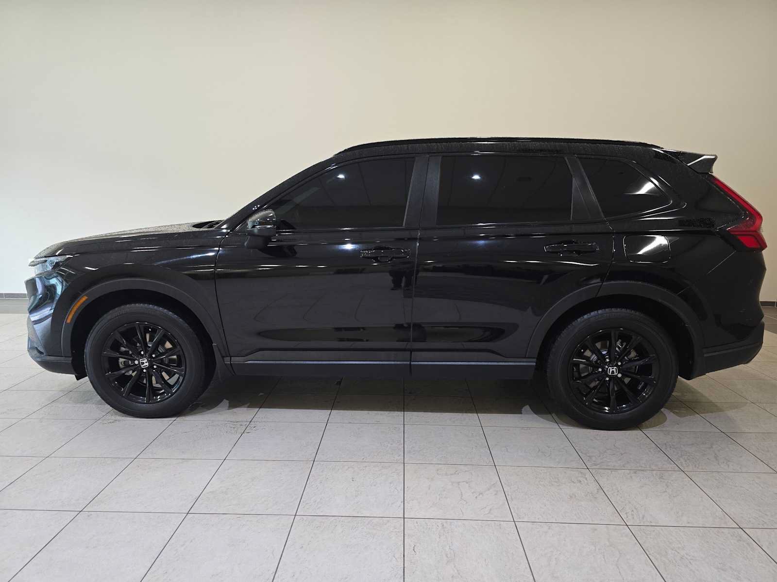Used 2025 Honda CR-V Sport-L image 3