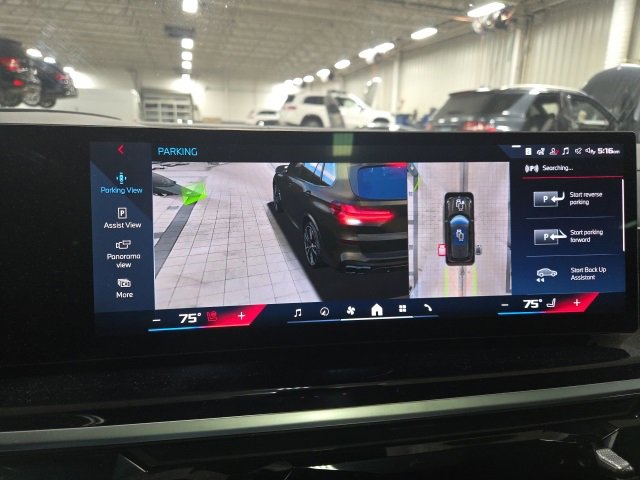 Used 2024 BMW X5 M60i image 9