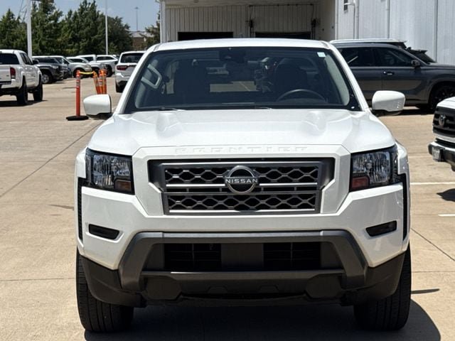 Used 2022 Nissan Frontier SV RWD image 7