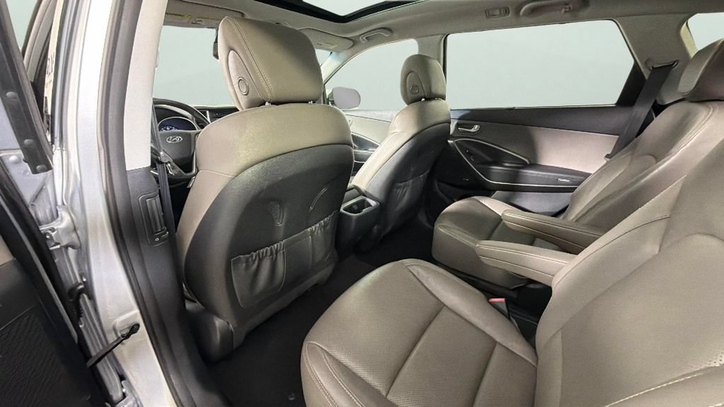 Used 2017 Hyundai Santa Fe Limited FWD image 24