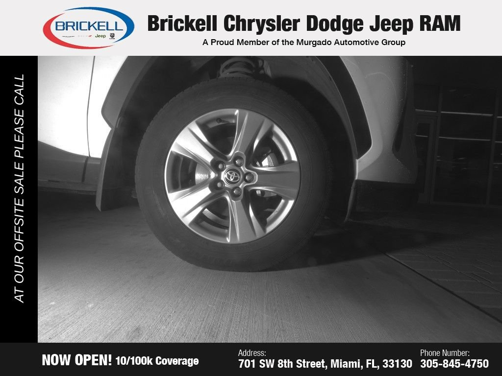 Used 2024 Toyota RAV4 XLE w/ Convenience Package FWD image 41