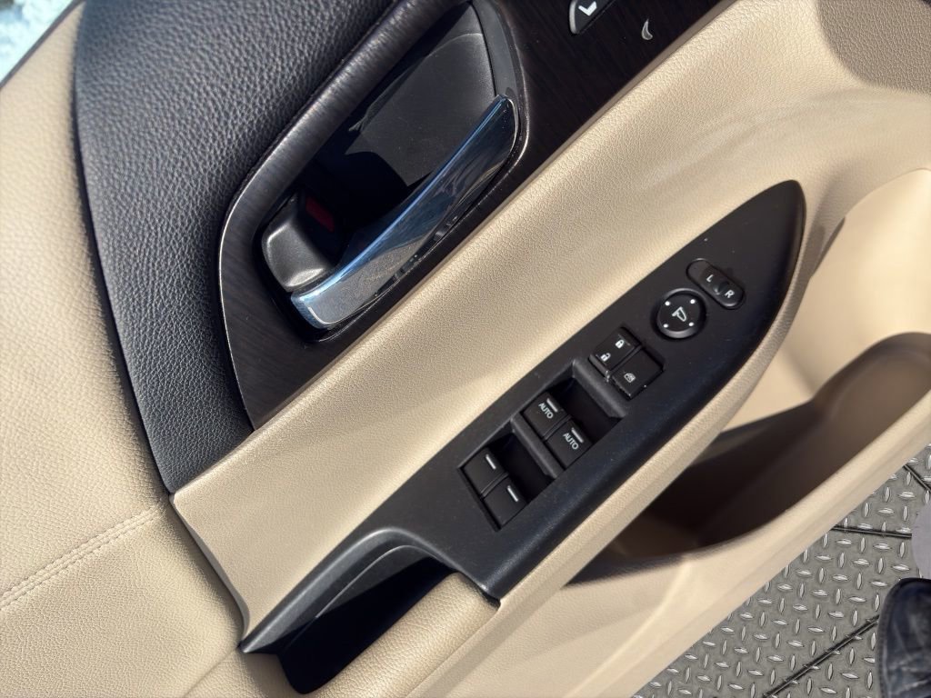 Used 2015 Honda Accord EX-L image 13